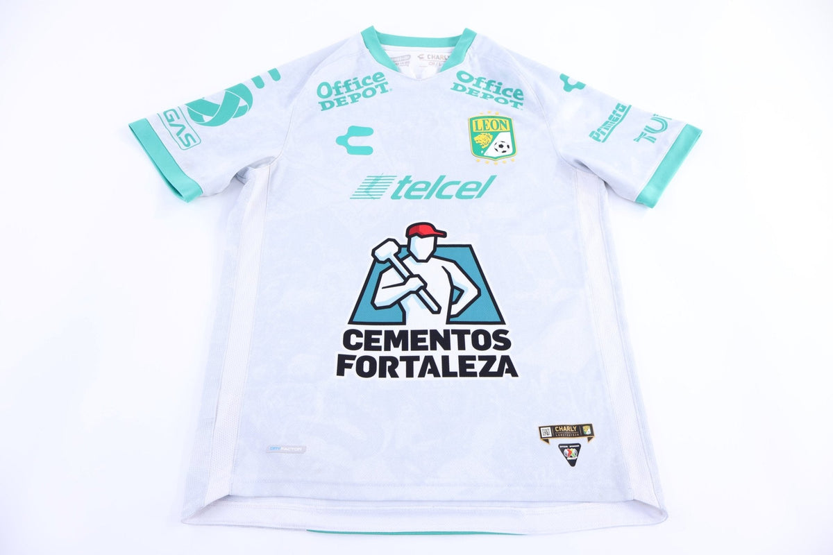 2021/22 Charly Club Leon Soccer Jersey product image 1