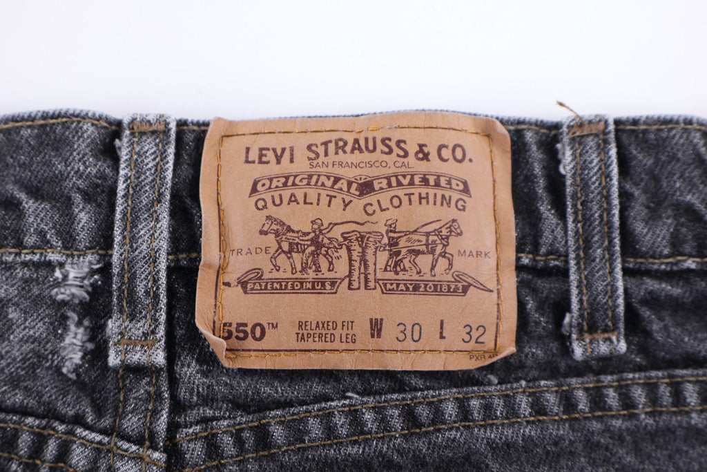 90's Levi's 550 Black Dneim Jeans product image 4