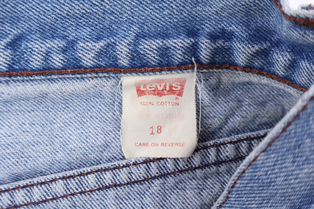 90's Levi's Blue Denim Jeans product image 4