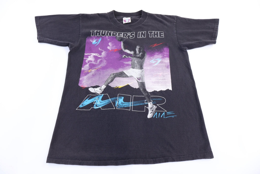 Vintage Dan Majerle Thunder's In The Air T-shirt product image 1