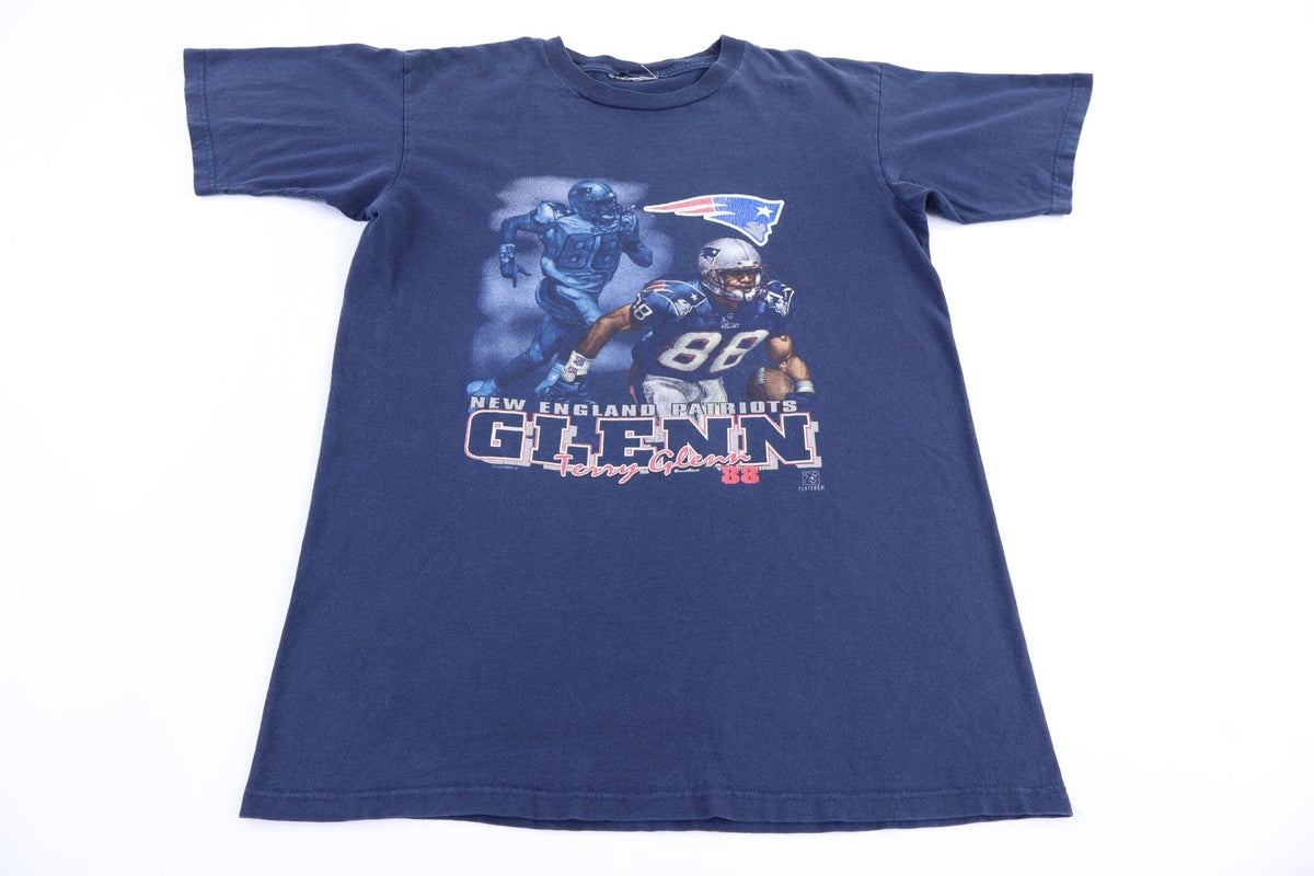 Vintage New England Patriots Football T-shirt product image 1