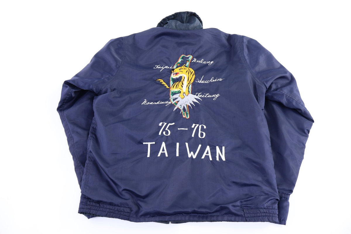 Youth 1975 Taiwan Souvenir Jacket product image 2